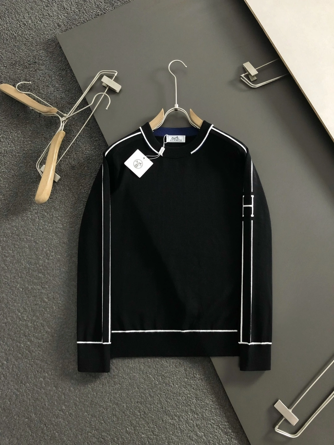 wg.luxury- H5r75s wool 2colour item:E-F443J0736-2H